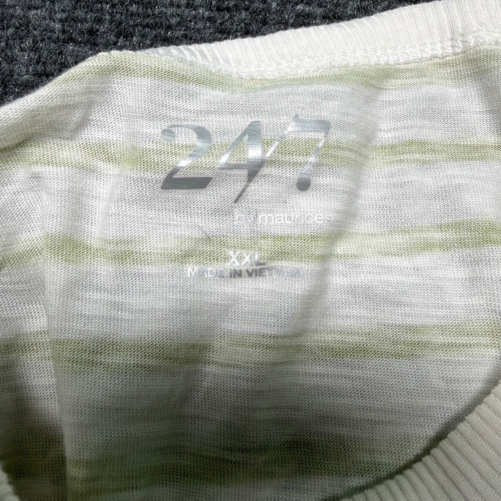 24/7 by Maurices Womens XXL T-Shirt Green White Striped Cotton Modal Crew Neck - Picture 4 of 8